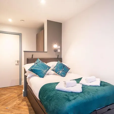 Fabulous 2 Bedroom Apartment In Manchester Centre Exterior photo