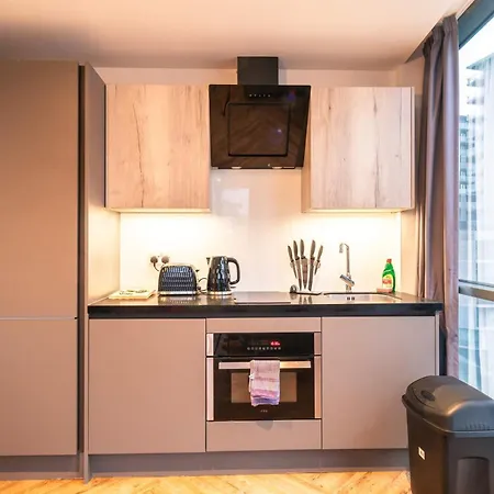 Fabulous 2 Bedroom Apartment In Manchester Centre Exterior photo